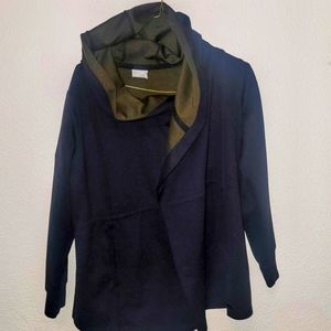 New Balance Wrap Around Coat. Women's Medium Drawstring Closure